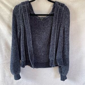 Small blue vintage cardigan
